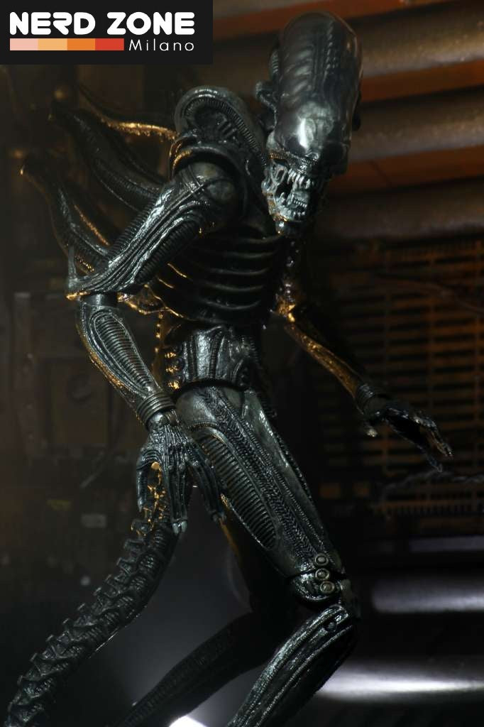 NECA - Alien Ultimate 40th Anniversary Big Chap Action Figure