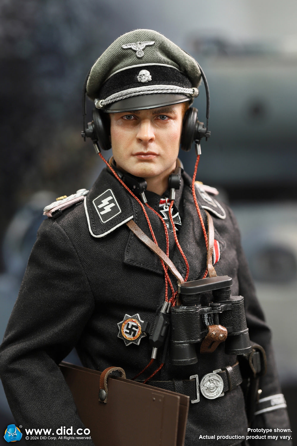 DiD/3R – D80176 1/6 WWII German Panzer Commander – Max Wünsche