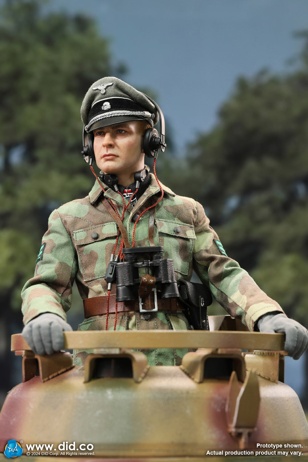 DiD/3R – D80176 1/6 WWII German Panzer Commander – Max Wünsche