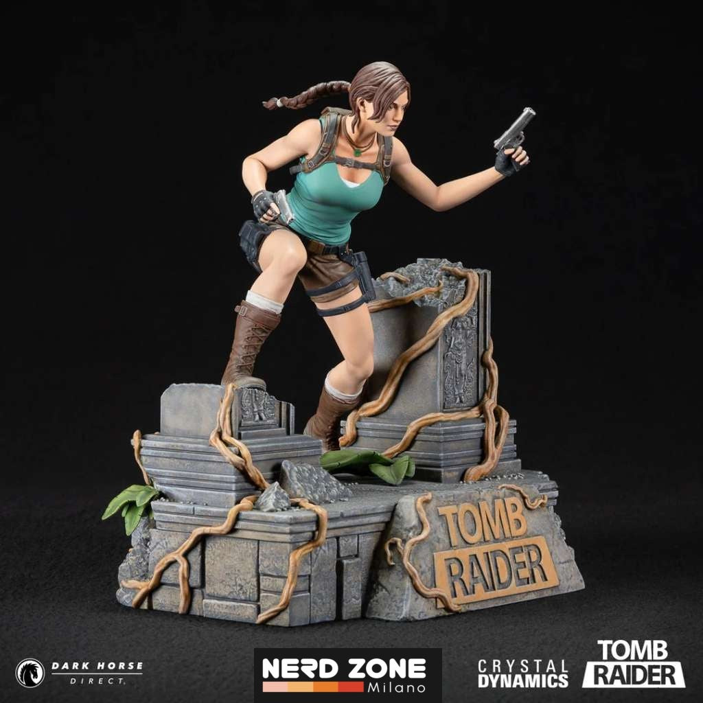 DARK HORSE TOYS - Tomb Raider Lara Croft 24 cm Pvc Statue