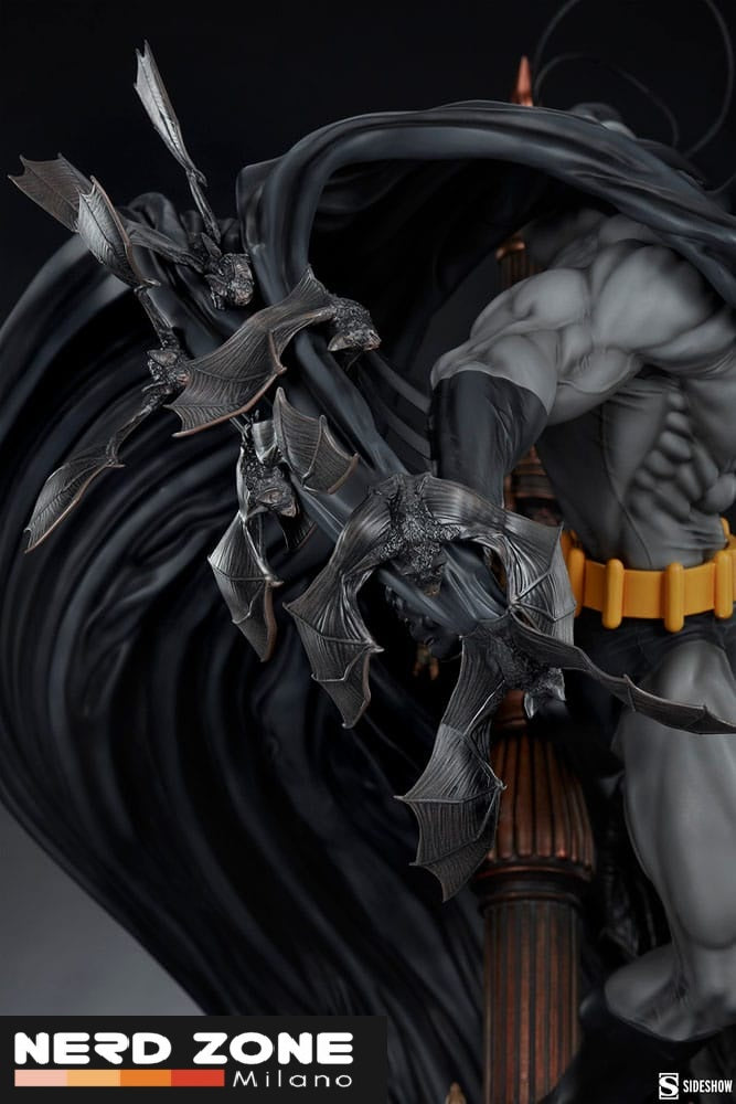 SIDESHOW - DC Comics Premium Format Statue Batman (Black Variant) Sideshow Exclusive 68 cm