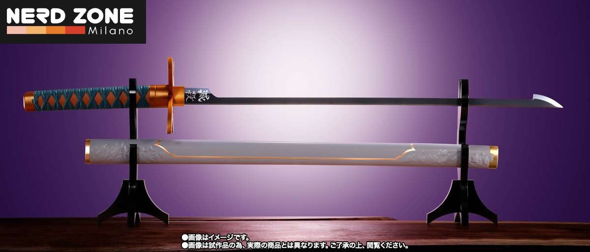 BANDAI – Demon Slayer Nichirin Sword Shinobu Kocho Proplica