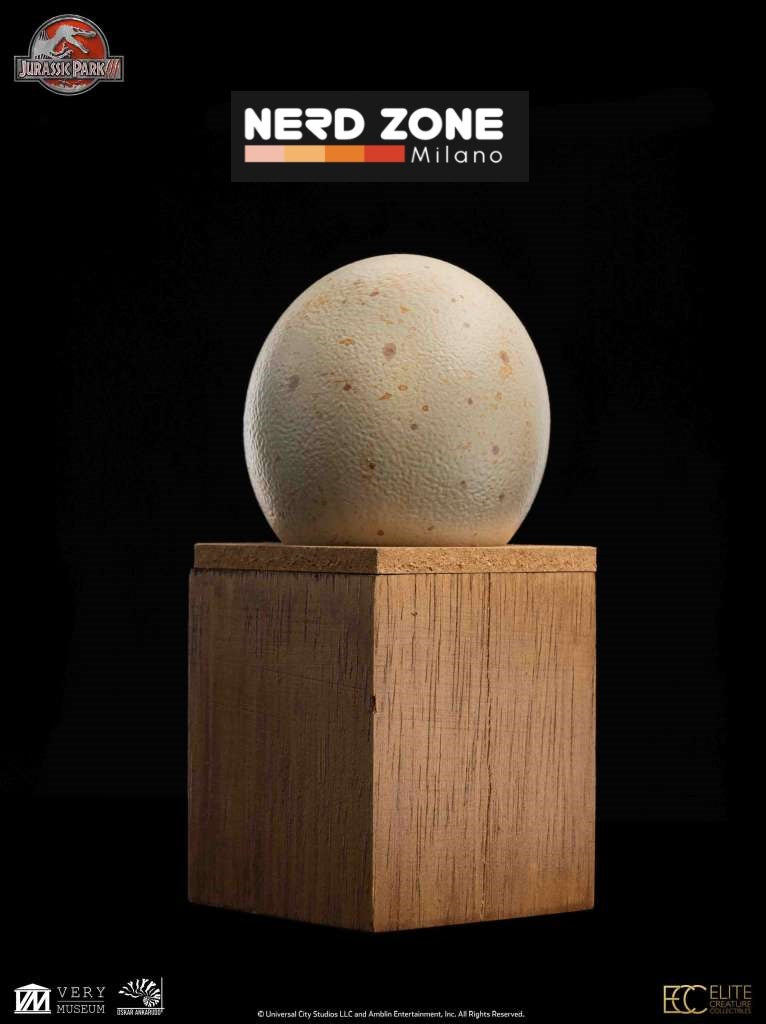 ELITE CREATURE COLLECTIBLES - Jurassic Park Hatching Pteranodon Replica