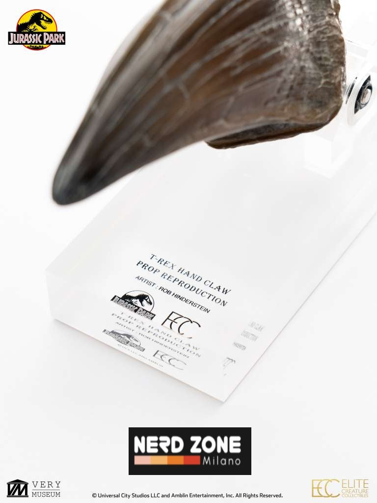 ELITE CREATURE COLLECTIBLES - Jurassic Park T-Rex Hand Claw Prop Reproduction