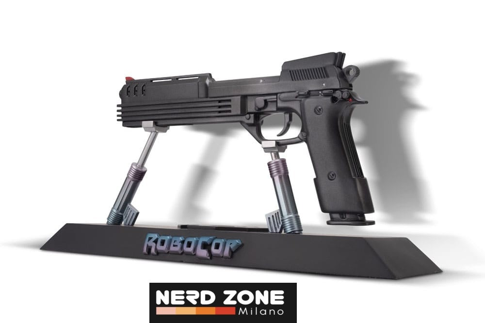 HOLLYWOOD COLLECTIBLES - RoboCop Replica 1/1 RoboCop Auto 9 33 cm