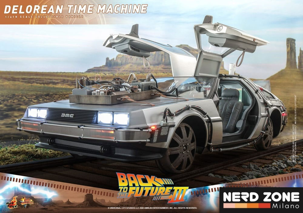 HOT TOYS - Back to the Future III Movie Masterpiece Vehicle 1/6 DeLorean Time Machine 72 cm