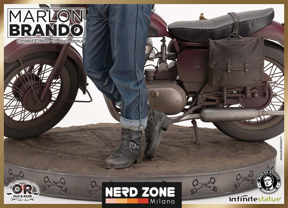 INFINITE STATUE - Marlon Brando W/Bike Old&Rare 1:6 Resin Statue