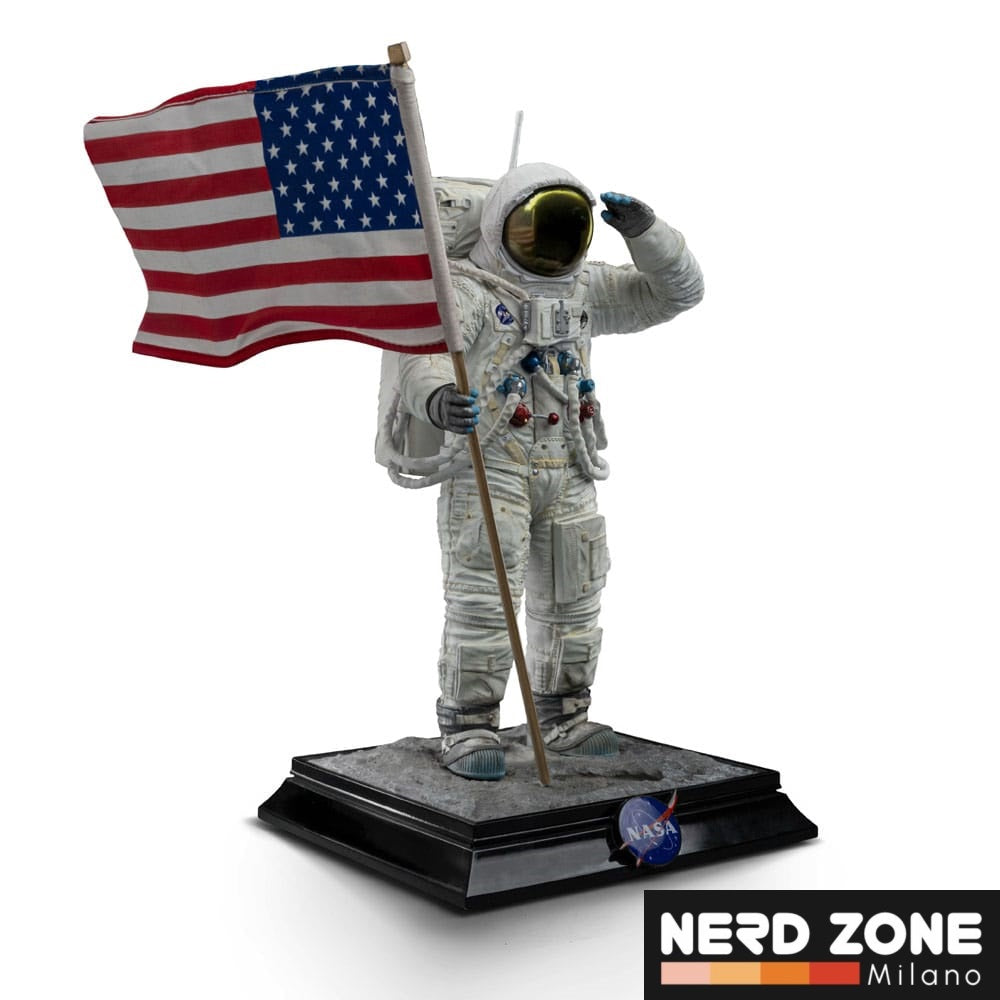 IRON STUDIOS - NASA Art Scale Statue 1/10 Apollo 11 Astronaut 23 cm