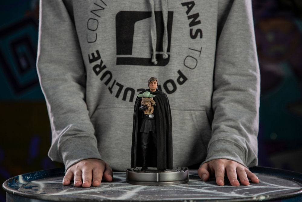 IRON STUDIOS - Star Wars The Mandalorian Art Scale Statue 1/10 Luke Skywalker and Grogu 21 cm