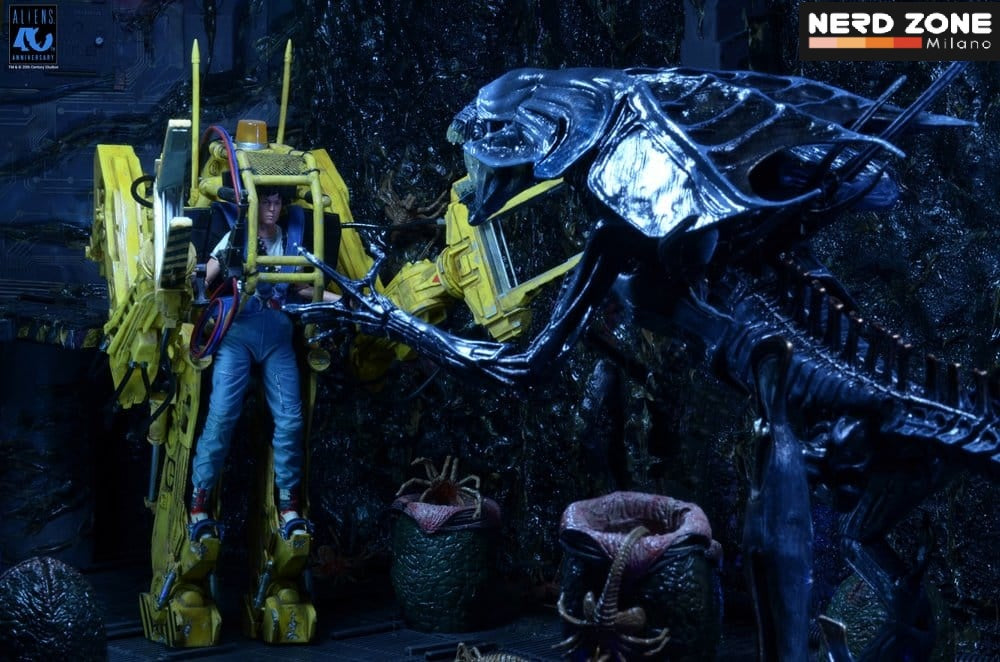 PRE ORDINE - NECA - Aliens Deluxe Vehicle Power Loader (P-5000) (40th Anniversary) 28 cm