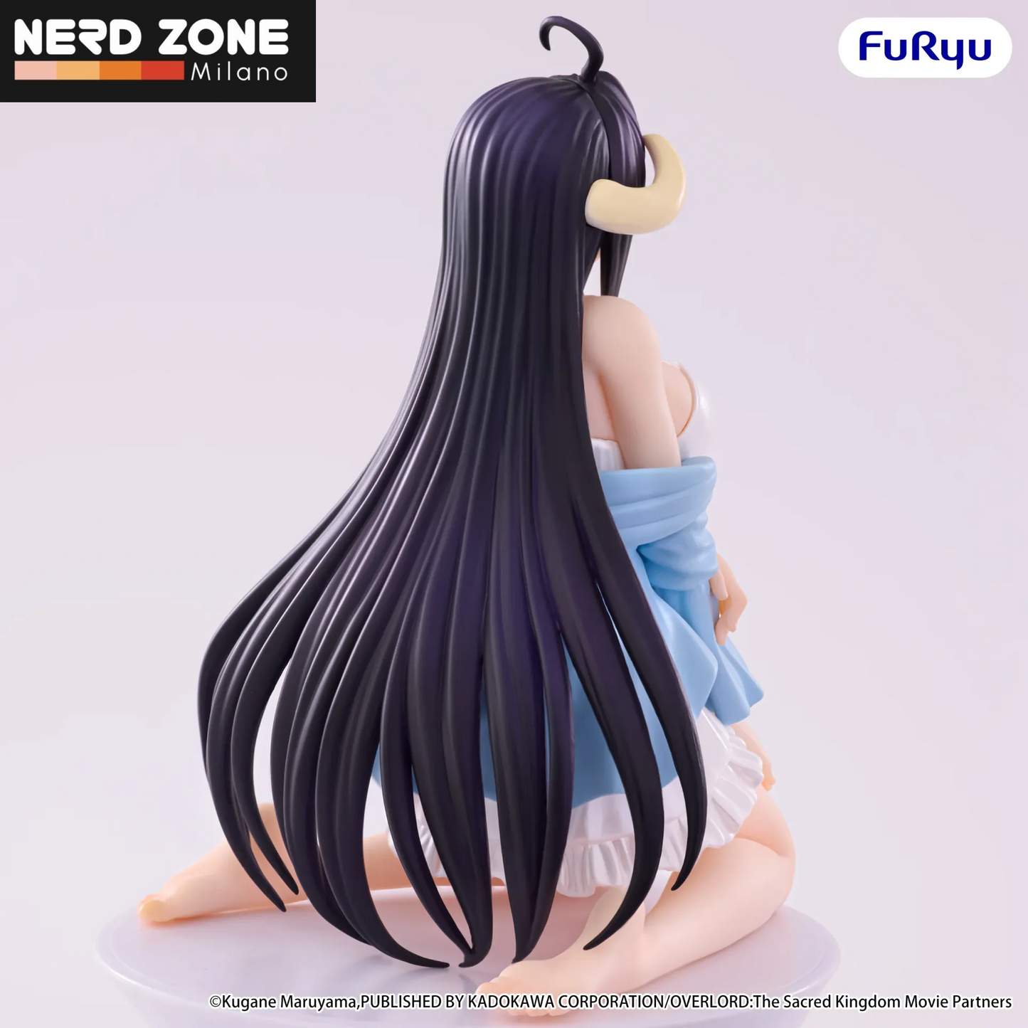 PRE ORDINE - FURYU - Overlord Albedo Loungewear Pearl White Noodle Stopper Figure