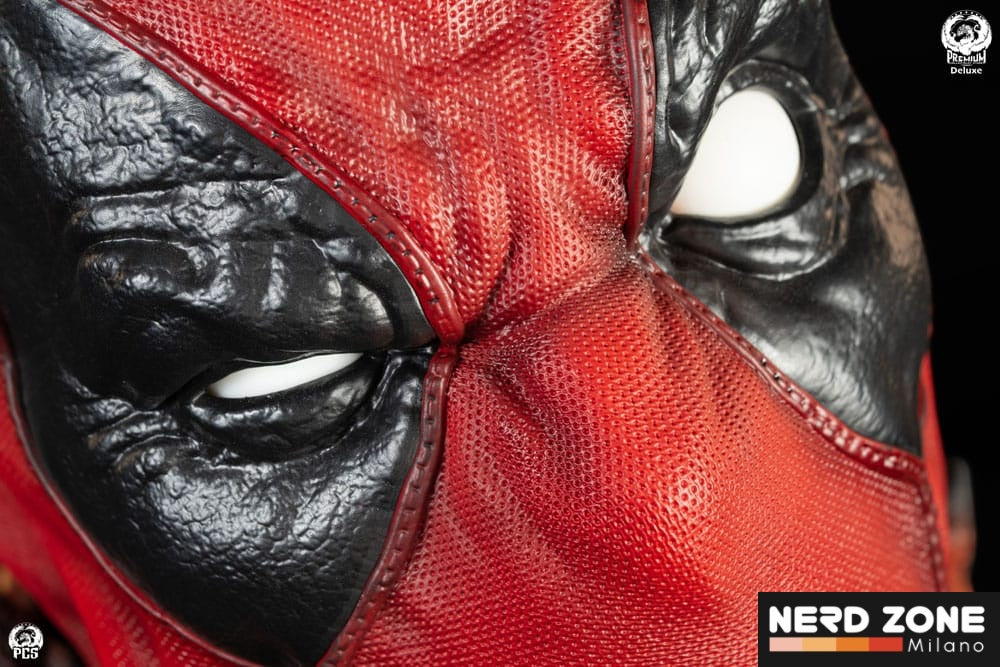 PCS (Premium Collectibles Studio) - Marvel Fine Art Bust Deadpool Deluxe Edition 42 cm