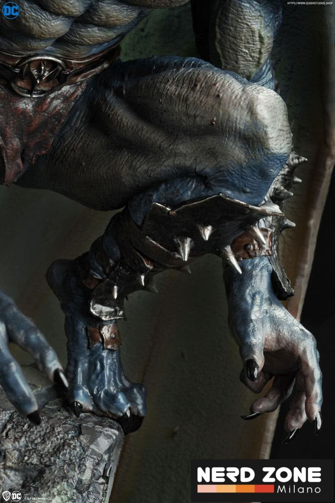 QUEEN STUDIOS - DC Comics Statue 1/4 Bloodstorm Batman Premium Edition 72 cm