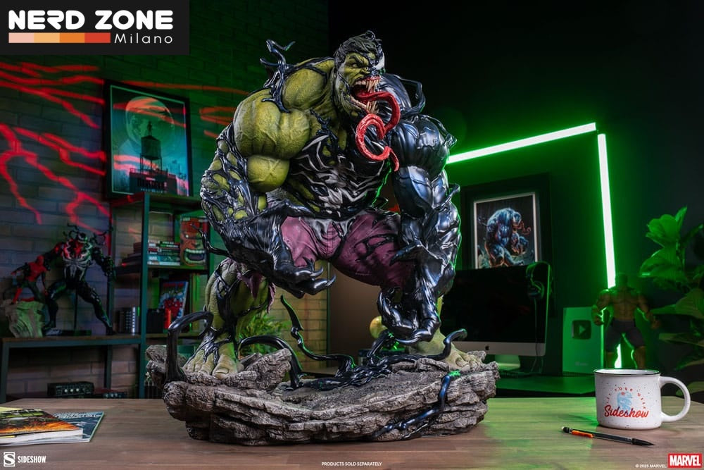 SIDESHOW - Marvel Premium Format Statue Venomized Hulk 63 cm