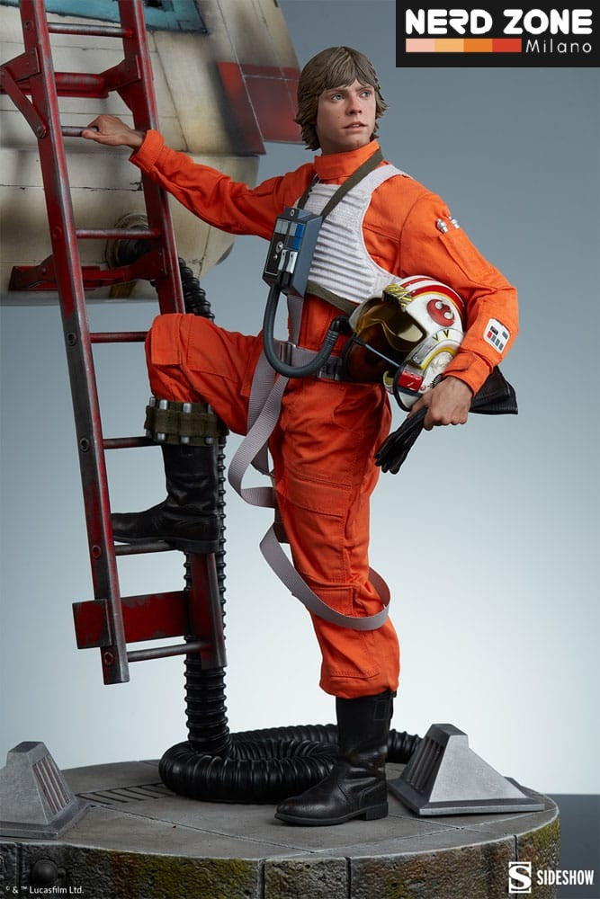 SIDESHOW - Star Wars Premium Format Statue Luke Skywalker & X-Wing: Red Five, Standing By 76 cm