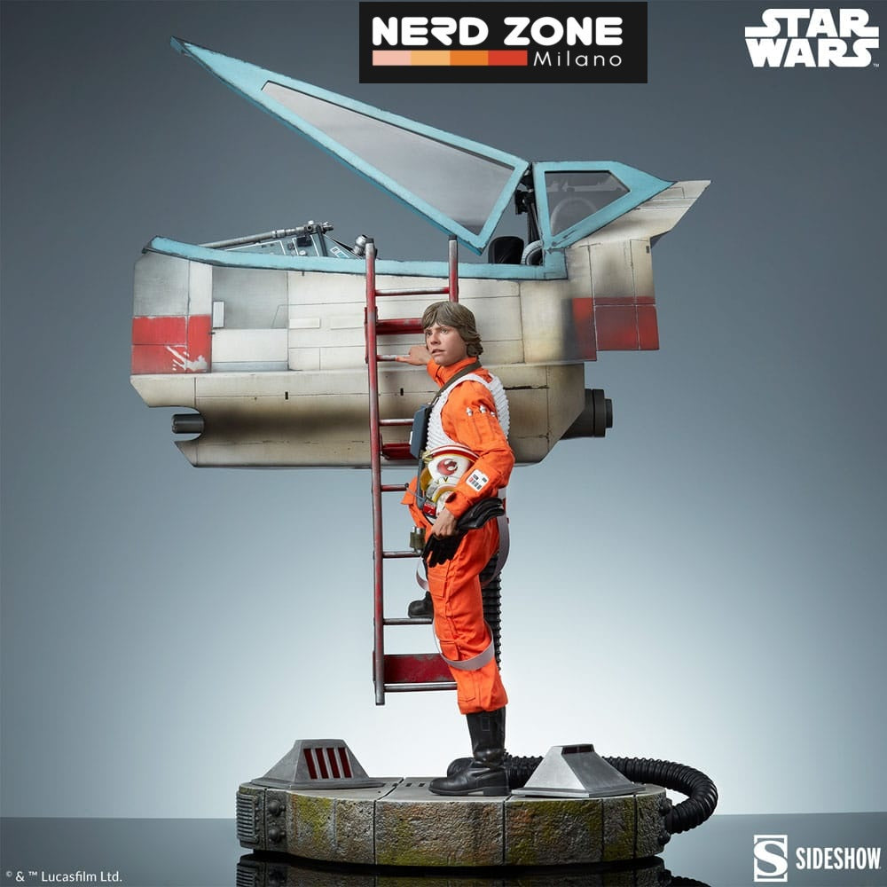 SIDESHOW - Star Wars Premium Format Statue Luke Skywalker & X-Wing: Red Five, Standing By 76 cm