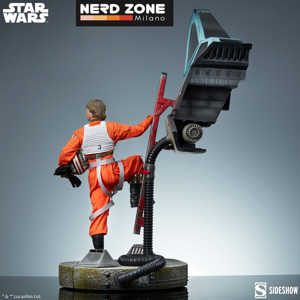 SIDESHOW - Star Wars Premium Format Statue Luke Skywalker & X-Wing: Red Five, Standing By 76 cm