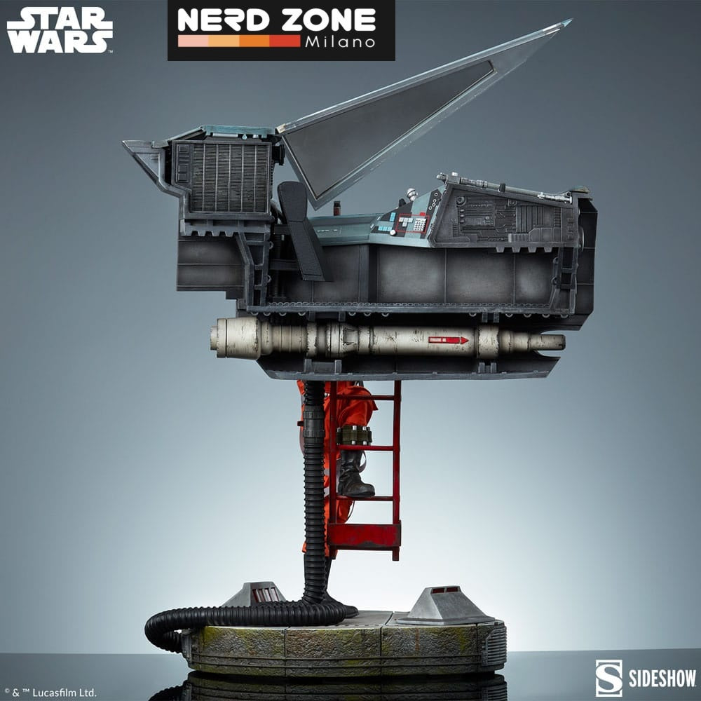 SIDESHOW - Star Wars Premium Format Statue Luke Skywalker & X-Wing: Red Five, Standing By 76 cm
