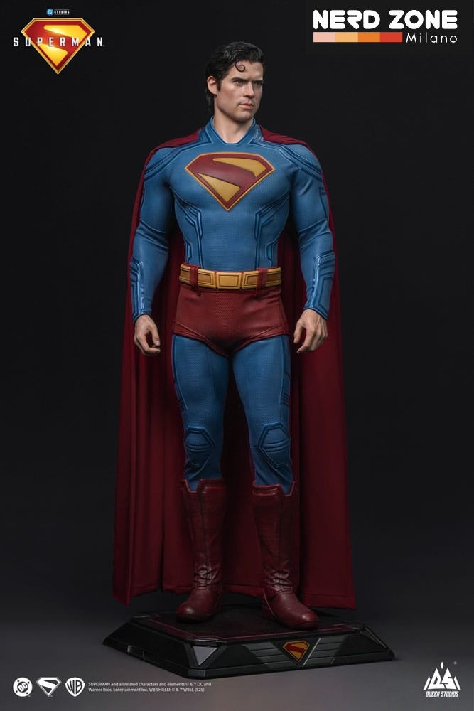 QUEEN STUDIOS - Superman 2025 Life-Size Statue Superman 208 cm Statui 1/1 a grandezza naturale DC Comics