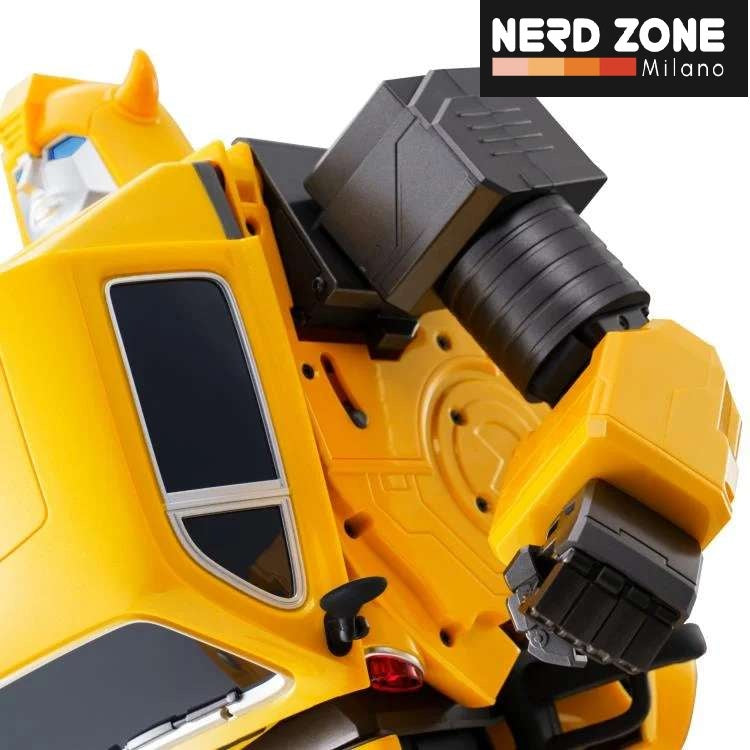 ROBOSEN - Transformers Bumblebee G1 Flagship Auto-Converting Figure