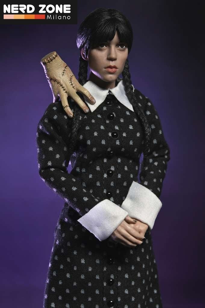 NECA - Wednesday addams classic dress clothed af
