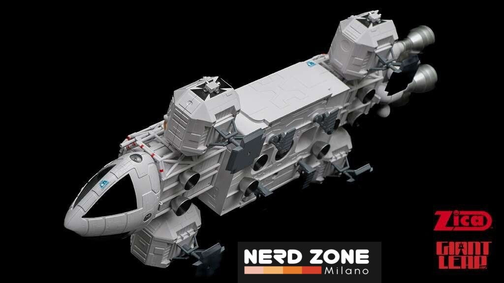 ZICA TOYS - Space 1999 Eagle 1976 Standard Edition Playset