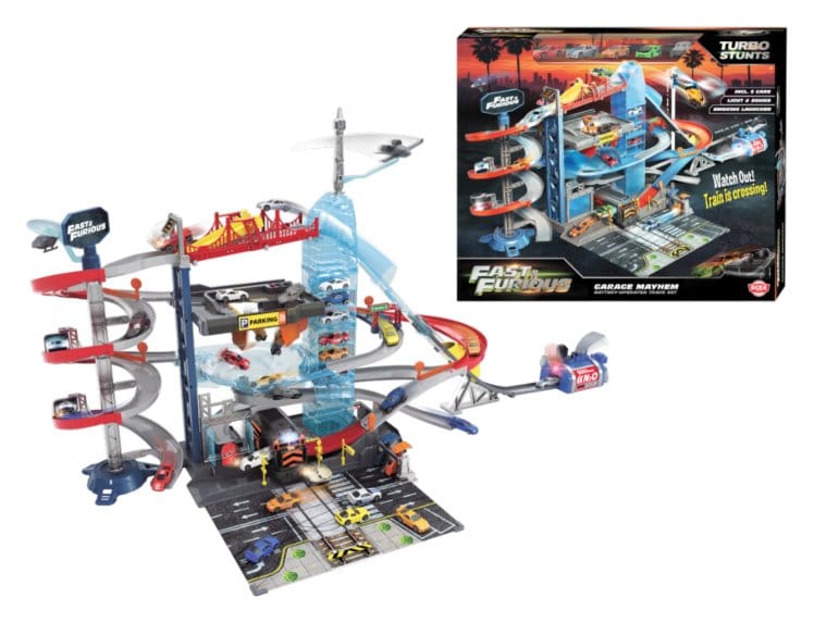 PRE ORDINE - Fast & Furious Playset Garage Mayhem 75 cm
