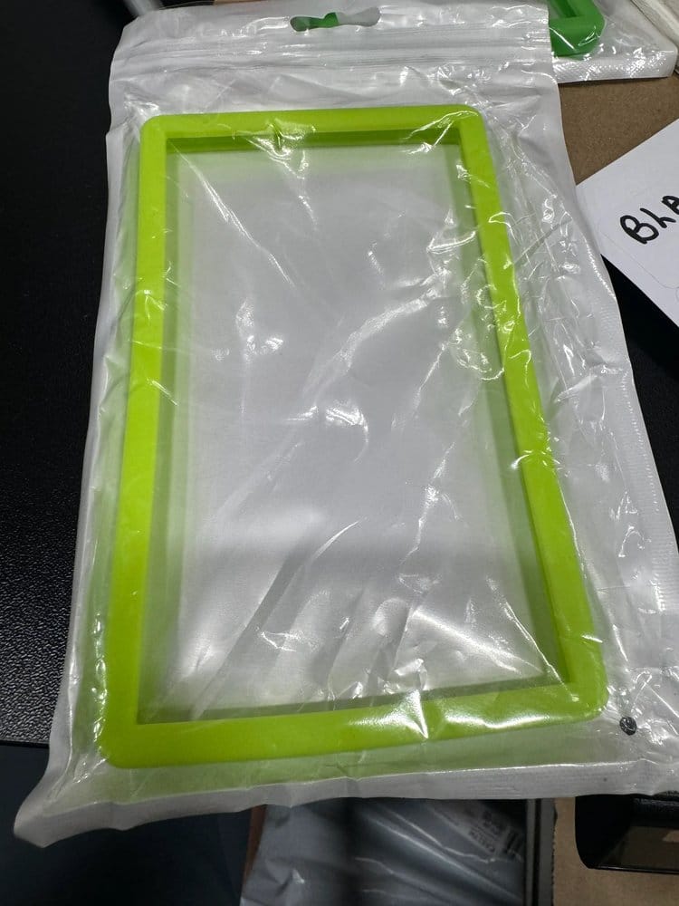 PRE ORDINE - Evoretro Bumper Protector for PSA Slabs Lime-Green