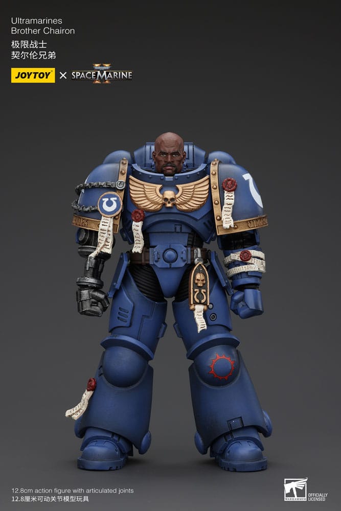 PRE ORDINE - Warhammer 40k Action Figure 1/18 Uitramarines Brother Chairon 13 cm