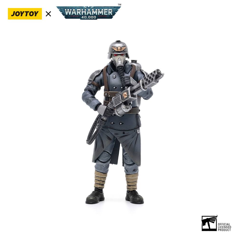 PRE ORDINE - Warhammer 40k Action Figure 1/18 Death Korps of Krieg Veteran Squad Guardsman with Flamer 10 cm