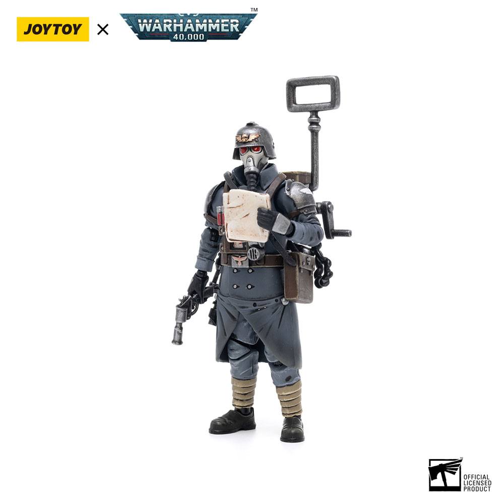 PRE ORDINE - Warhammer 40k Action Figure 1/18 Death Korps of Krieg Veteran Squad Guardsman Communications Specialist 10 cm