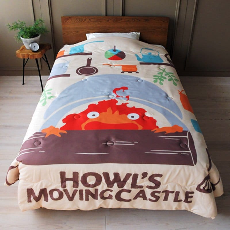 PRE ORDINE - Howl’s Moving Castle Natsu Comforter Cook with Calcifer