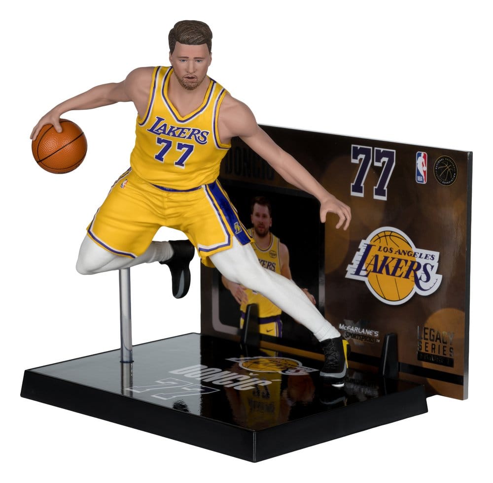PRE ORDINE - NBA McFarlane's SportsPicks Action Figure Luka Doncic (Dallas Mavericks) 15 cm