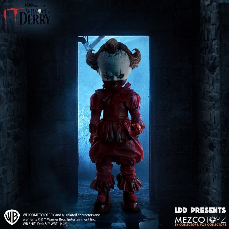 PRE ORDINE - It: Welcome to Derry LDD Presents Doll Pennywise 25 cm