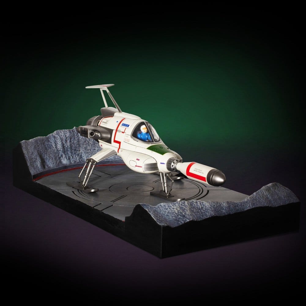 PRE ORDINE - UFO Deluxe Die-Cast Replica Interceptor 18 cm