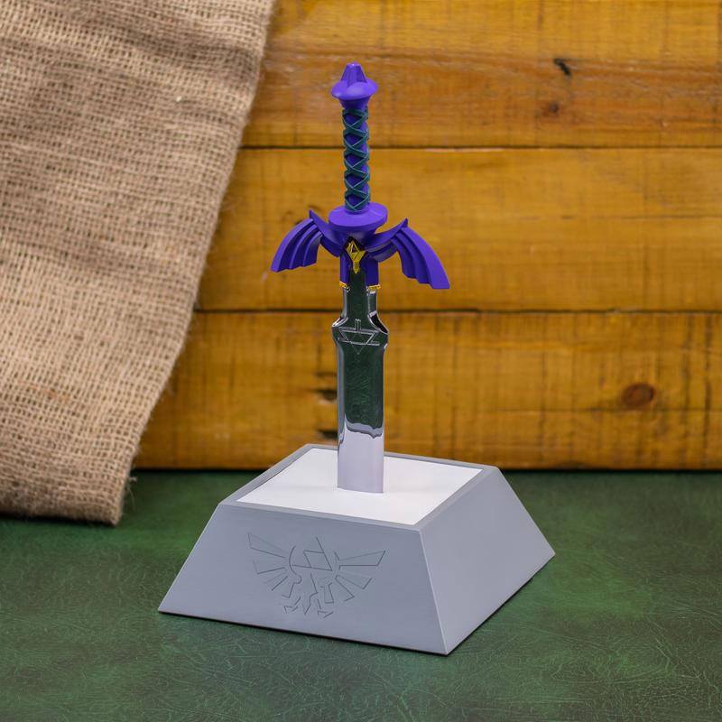 PRE ORDINE - Legend of Zelda Light Master Sword