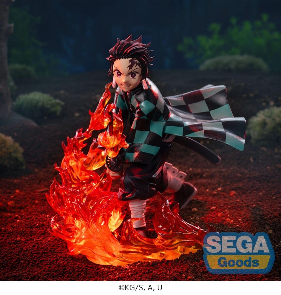 PRE ORDINE - Demon Slayer: Kimetsu no Yaiba XrossLink PVC Statue Tanjiro Kamado 12 cm