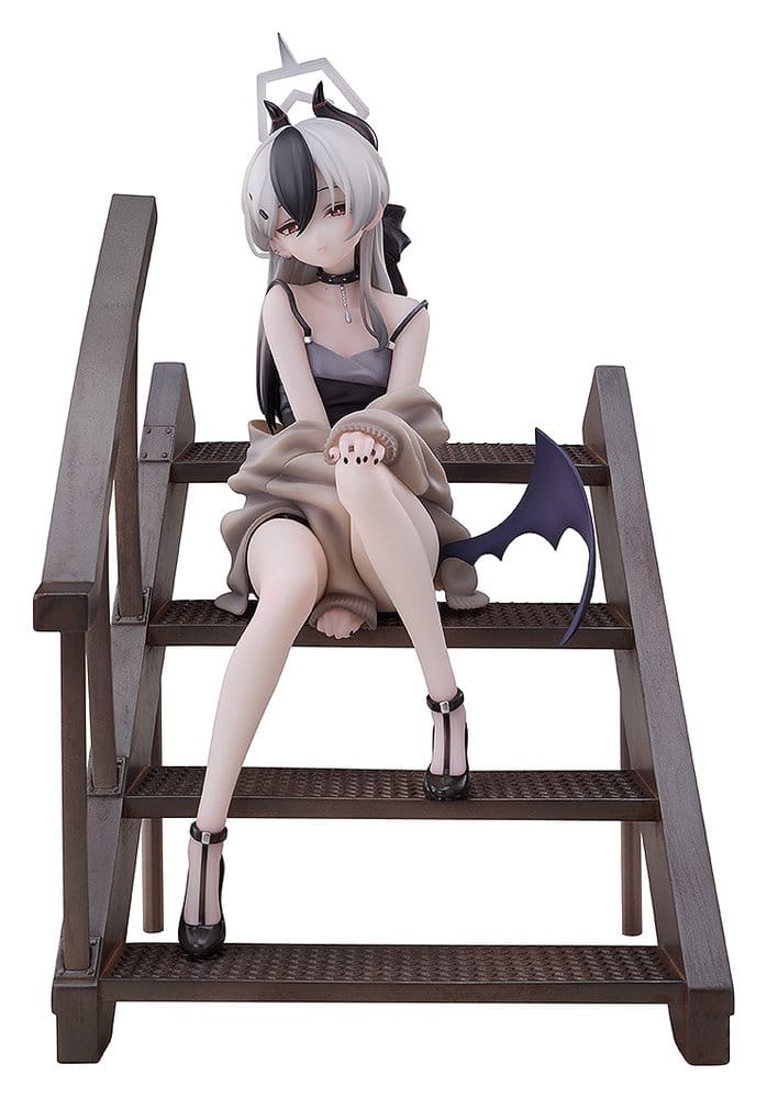 PRE ORDINE - Blue Archive PVC Statue 1/7 Kayoko (Dress): Memorial Lobby Ver. 22 cm