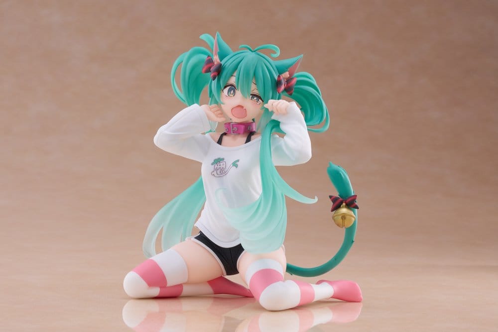 PRE ORDINE - Hatsune Miku PVC Statue Desktop Cute Figure Hatsune Miku Cat Ear T-Shirt Ver. 13 cm