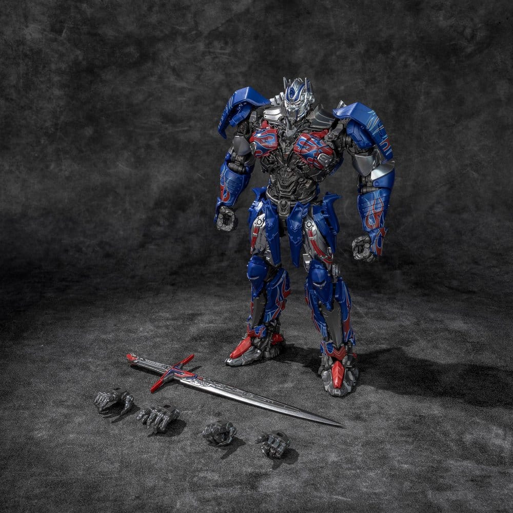 PRE ORDINE - Transformers: The Last Knight AMK Series Plastic Model Kit Optimus Prime 20 cm