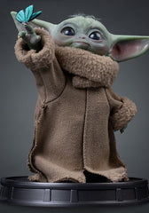 IRON STUDIOS - Mandalorian & Grogu Movie Grogu Butterfly Wonder 1/4 Legacy Statue