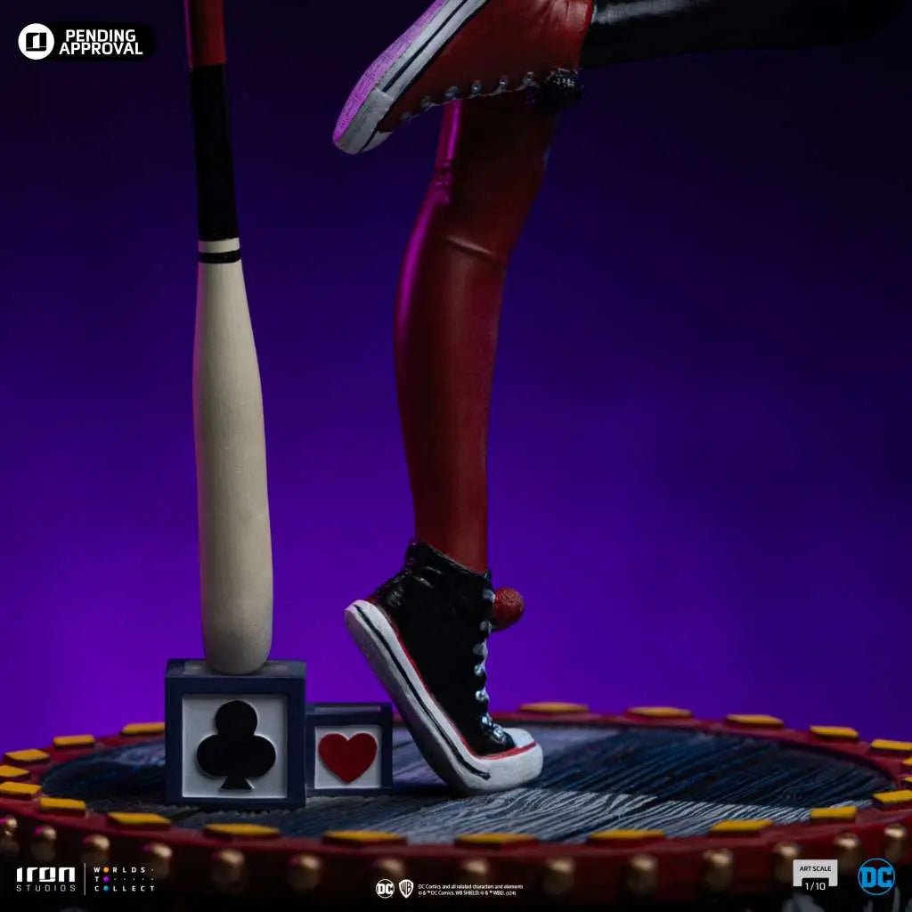 IRON STUDIOS - Gotham City Sirens Harley Quinn Regular 1/10 Statue