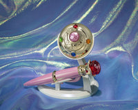 BANDAI - Sailor Moon Transformation Brooch &amp; Disguise Pen Proplica Set Brilliant Color Edition