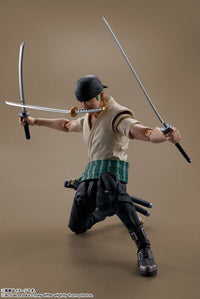 BANDAI SH FIGUARTS - One Piece Netflix - Roronoa Zoro Shf