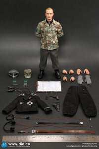 DiD/3R – D80176 1/6 WWII German Panzer Commander – Max Wünsche 