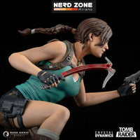 DARK HORSE TOYS - Tomb Raider Lara Croft 24 cm Pvc Statue