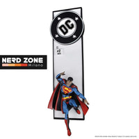 DC DIRECT - Superman Corner Box Statue