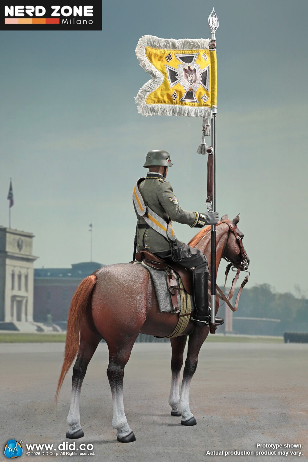 PRE ORDER - DID / 3R - E60084 1/6 Brown WWII German War Horse (Standing)