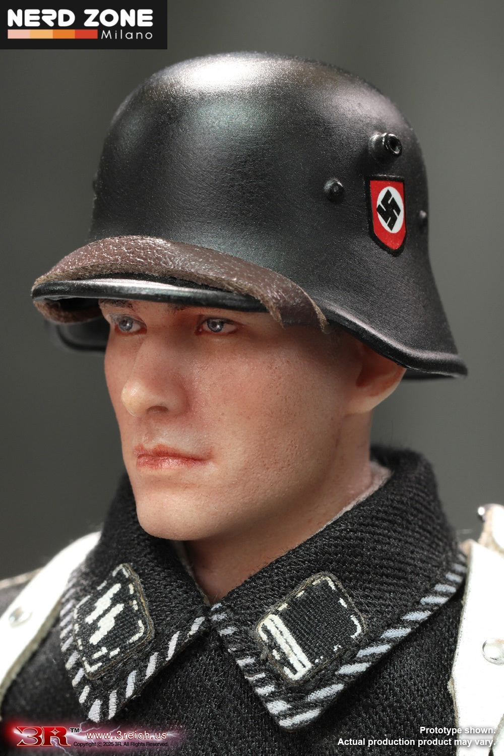 DID / 3R - WWII German SS Honor Guard 1/12 Scale (White Version) Mini Reich Series TG80007