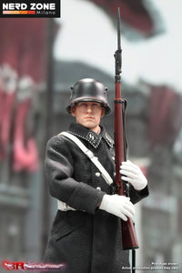 DID / 3R - WWII German SS Honor Guard 1/12 Scale (White Version) Mini Reich Series TG80007